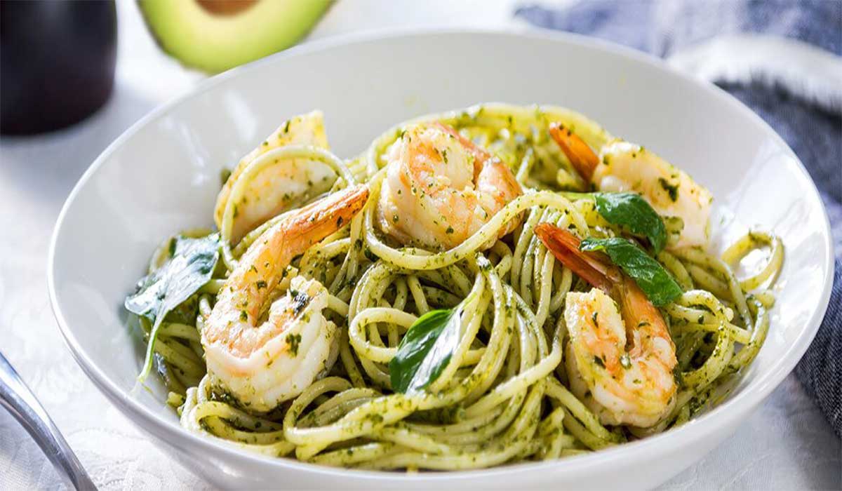 CREAMY PESTO SHRIMP PASTA